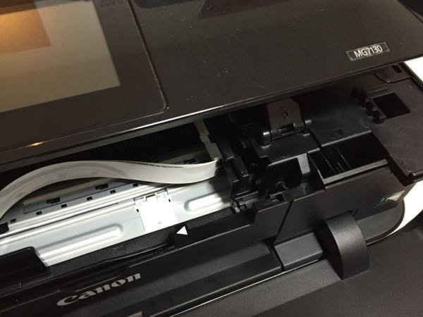 プリンターの故障とインク。 - キャノンのプリンターMG7130が故障し