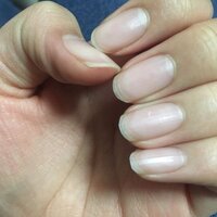下の写真は自爪です 手タレになれるでしょうか Yahoo 知恵袋