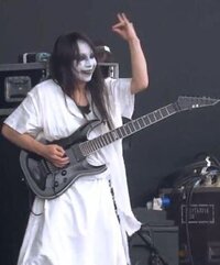 質問です Babymetalのバックバンド 神バンド についてなんですが Yahoo 知恵袋