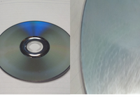 CDの歌詞カードを綺麗に取り出す方法教えて下さい。先から取ると