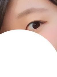 鏡で見ると鏡で見ると細く見えるのに 鏡に写した自分を写真撮ると太くな Yahoo 知恵袋