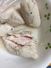 なんかピンク色なんですけど食べたらやばいですか これ生ですか サラダチキン作っ Yahoo 知恵袋