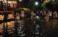 関西圏で屋台が豊富な夏祭りを探しているのですがどこかおすすめの祭 Yahoo 知恵袋