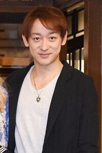 俳優 山本耕史さんの所属事務所はジャニーズですか 俳優 山本耕史 Yahoo 知恵袋