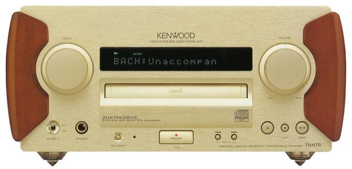 ケンウッドのK'sエシュールK270というCDプレーヤーアンプを長い事使っ