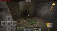 Minecraftps版の質問です 所々に苔の生えた石レンガがあるのです Yahoo 知恵袋