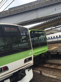 ダサい電車ですね おしいデザインだなー水色だったらいいのになんであい色ラ Yahoo 知恵袋