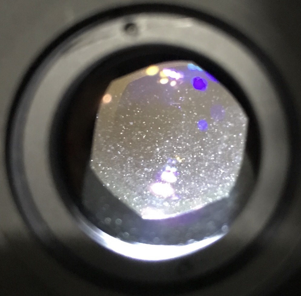 中古のカメラレンズの くもり の定義について教えて下さい 画像は Yahoo 知恵袋