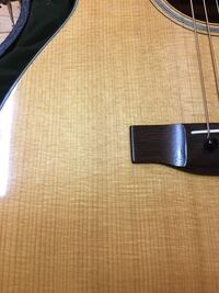 マホガニーの良材の見分け方を教えて下さい ギターの木材では一般的に 例 Yahoo 知恵袋