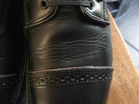 革靴の甲に この様な履き皺が出来てしまいたした 履き皺とい Yahoo 知恵袋