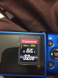 一眼レフカメラsdカードないと写真撮れませんか 一眼レフカメラってs Yahoo 知恵袋