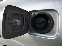 車の給油口を開けっ放しで 自動洗車をしてしまいました 燃料タンクに 水がかなり Yahoo 知恵袋