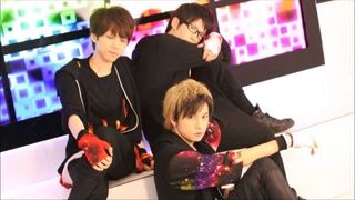 Waveという曲の踊ってみたについてです この3人が誰なのかわかりま Yahoo 知恵袋