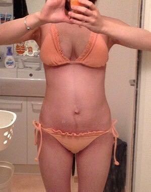 このお腹で ビキニの水着はダメでしょうかか わたしは２２歳での若い２ Yahoo 知恵袋