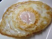 目玉焼きをひっくり返すのは個人的には邪道だと思いますが ありだと思いますか Yahoo 知恵袋