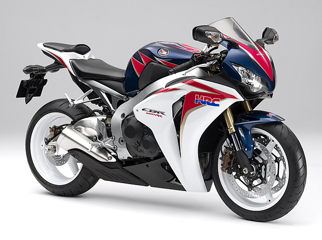 CBR250R(MC41)の前期、後期はどちらが良いかーーーーーーーーーーー