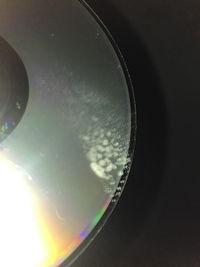 Cdについたカビって除去できますか 久しぶりに聴こうと取り出したcd Yahoo 知恵袋