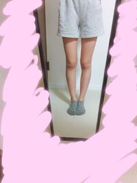 この足って細いですか ちなみに身長は154センチです 足だ Yahoo 知恵袋