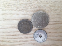 変な500円玉をみつけました これは高く売れたりするのでしょうか 詳しい Yahoo 知恵袋