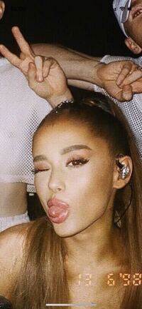 外国人の方が良くやるこの舌を丸める のってどうやったらできますか それと Yahoo 知恵袋