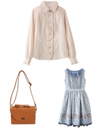 アクシーズの服を着るのに抵抗があります 彼氏の要望で着てみたら自分で言 Yahoo 知恵袋