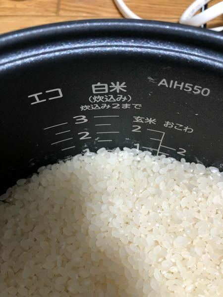 お米を三合たきたいです この3の目盛りまで水を入れるのですか Yahoo 知恵袋
