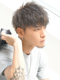 これが女子の言う短髪らしけど男性からも短髪に見えますか 俺には少し長 Yahoo 知恵袋