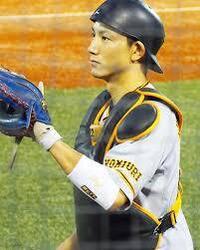 小林誠司選手が試合の時に着けているリストバンドはどこで買えますか 