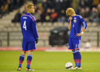 サッカー日本代表の本田圭佑の髪型はワックスかジェルどっちで固めてるんです Yahoo 知恵袋