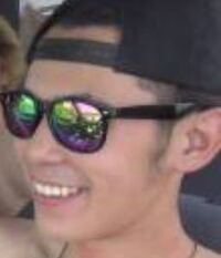 東海オンエアのりょうがかけているサングラスはどこのブランドのサングラス Yahoo 知恵袋