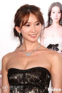 台湾で活躍しているウーインジエ グイグイ ちゃんをご存知ですか わたしは 私た Yahoo 知恵袋