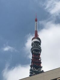 東日本大震災の時に東京タワーのてっぺんが折れ曲がったと記憶し Yahoo 知恵袋