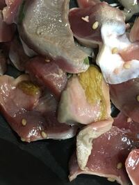 焼鳥のレバーを買って帰って見てみたら 緑色になっていました 今まで Yahoo 知恵袋