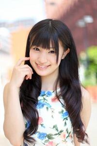 高橋しょうこ(写真はグラビアアイドル高崎聖子時代ですが)人気ある