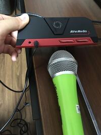 キャプチャーボードに繋げるマイクについての質問です。 - 先日