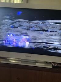 この夏からテレビにこの様な白いもやがかかって見づらいです この場合 Yahoo 知恵袋