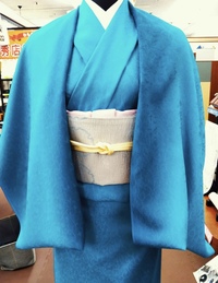 着物種類について! - 先日、さが美さんで『色無地小紋』と言うのを ...