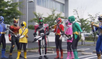 仮面ライダーディケイドには侍戦隊シンケンジャーが登場しましたが シ Yahoo 知恵袋