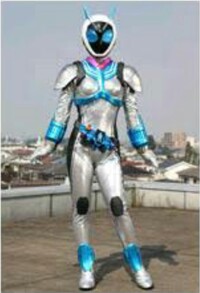 仮面ライダーファンの皆さんに質問ですなでしこのスーツアクターが男 Yahoo 知恵袋