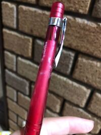 シール剥がしが失敗 べたべたになり広がりました シャープペンシルのバー Yahoo 知恵袋
