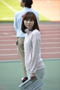 久冨慶子アナって誰 テレ朝のアナウンサーさん残念ながらサッカー選手 Yahoo 知恵袋