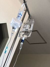 点滴で ２つ同時にジョイントして挿してる場合 一方が切れたまま放置してると Yahoo 知恵袋