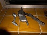 歪みで窓が閉まらない 築30年くらいの実家なんですが 歪み Yahoo 知恵袋