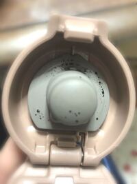 この水筒のカビの落とし方を教えて下さい 洗剤でよく洗っても全く取れま Yahoo 知恵袋