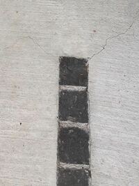 外構 土間コンのひび割れについて 教えて 住まいの先生 Yahoo 不動産