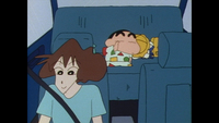クレヨンしんちゃんの映画で 朝しんちゃんが幼稚園バスに乗り遅 yahoo 知恵袋