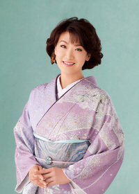 市川由紀乃さんは可愛いですか 性格も可愛いですね 容姿端麗憧れます Yahoo 知恵袋