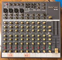 音響のミキサーについて質問です。 - TASCAMのM-08を使