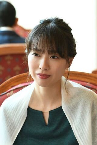 新垣結衣戸田恵梨香 どっちが可愛いですか Yahoo 知恵袋