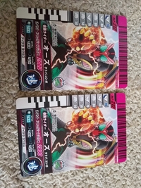 仮面ライダーガンバライドのカードについて レジェンドレアが出る確率ってどれく Yahoo 知恵袋